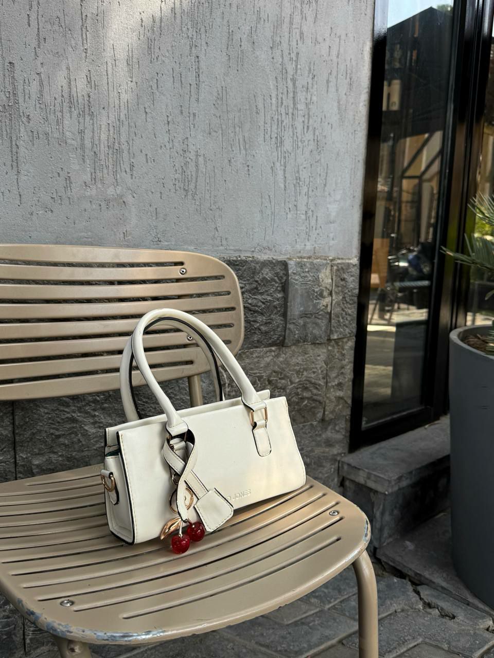 Girls' Handbag – Size: 25 × 13 cm — photo 5 — Yokaa Handbag