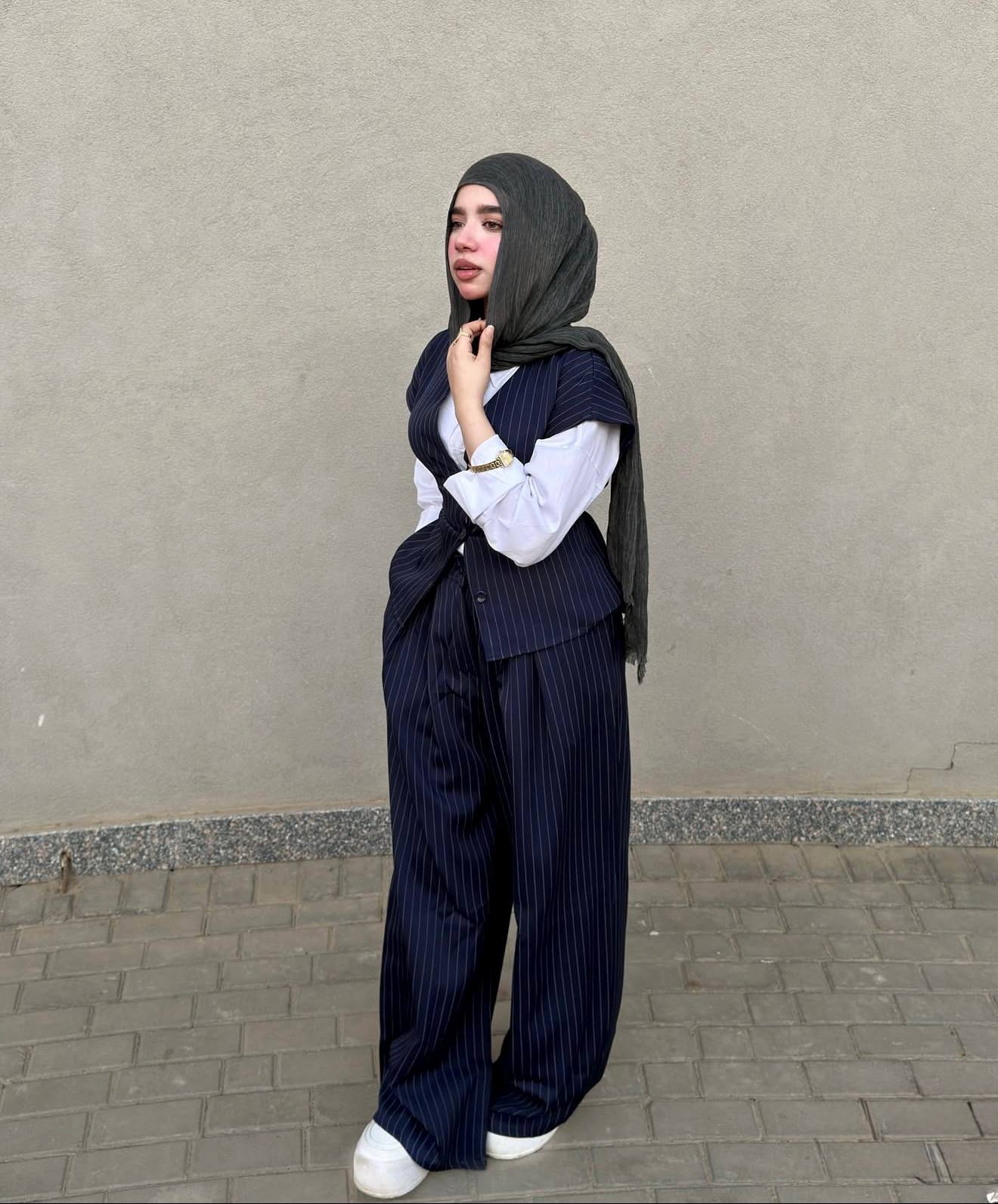 Rosaline Suit Set with Back Belt — photo 3 — Yokaa Suit Set