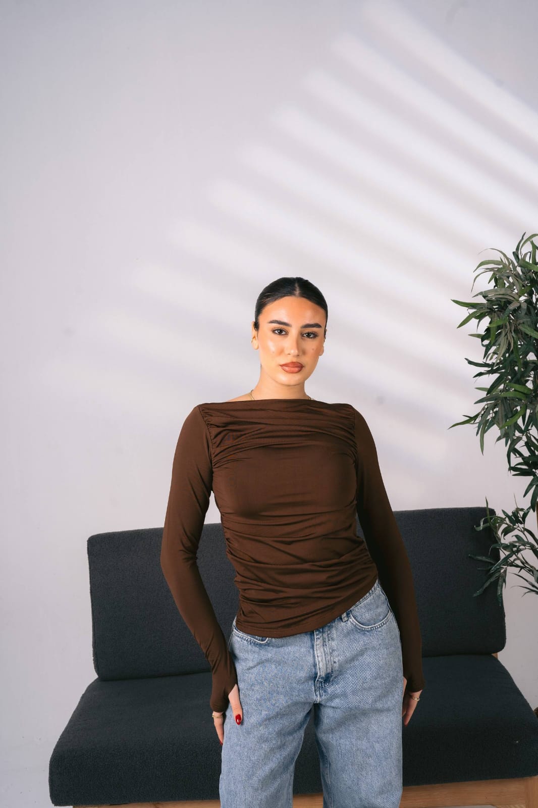 Basic Side-Ruched Sleeve Top Ribbed Fabric — photo 4 — Yokaa Top